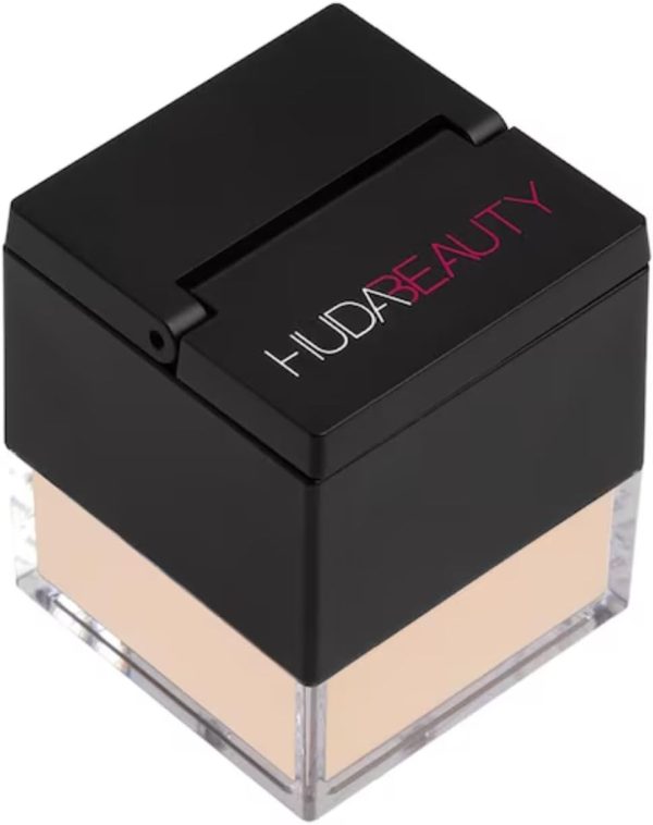 Huda (1) BEAUTY Easy Bake Loose Baking & Setting Powder COLOR: Pound Cake 0.71oz