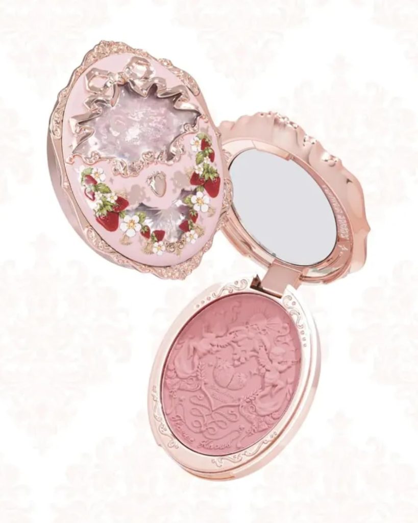 Flower Knows Strawberry Rococo Embossed Series Powder Blush 5g (03 Classic Ballet)